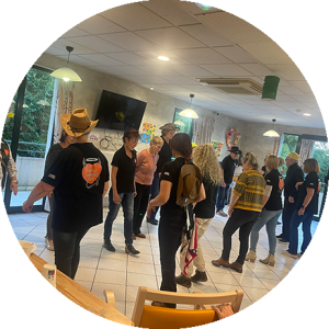 Lire la suite à propos de l’article Country club de Jons